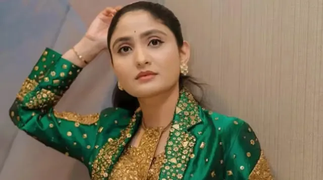 Geeta Rabari Gujarati folk and Garba singer