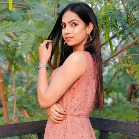 Jagmeet Kaur Yaar Jigree Kasooti Degree actress
