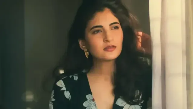 Shivani Raghuvanshi Shivani Raghuvanshi web series actress