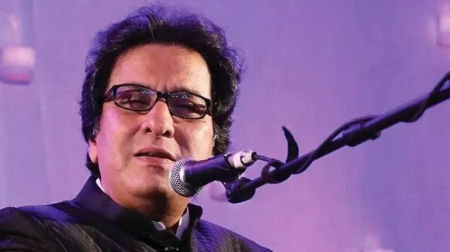 Talat Aziz - Kashmiri Singers in Bollywood